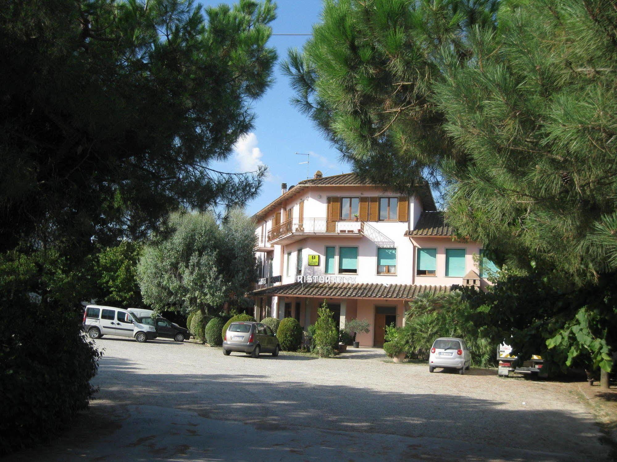 Hotel Ristorante Farneta Cortona Exteriör bild
